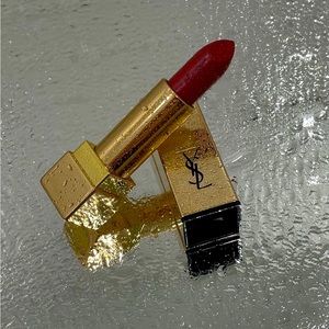 Meet your Posher, Britney